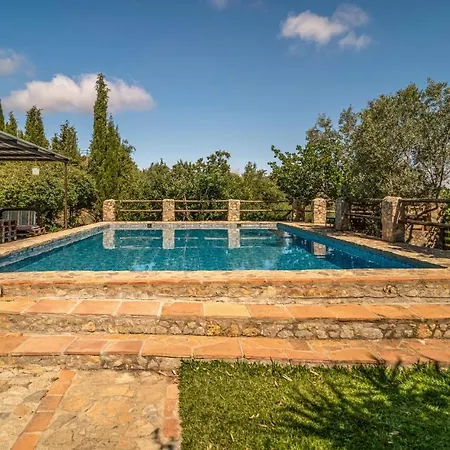 Σπίτι διακοπών In With House A Mountain View