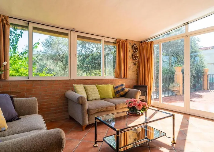 6 Bedroom Gorgeous In בית נופש